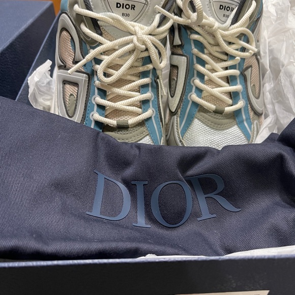 DIOR B30 - Picture 8 of 8